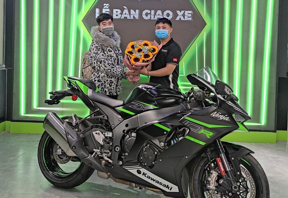 vu cuop ngan hang o hai phong xu ly ra sao voi chiec than sam kawasaki zx 10r gia 729 trieu dong